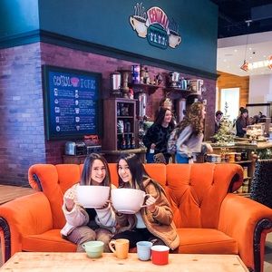 Meet your Posher, Izzy & sophie